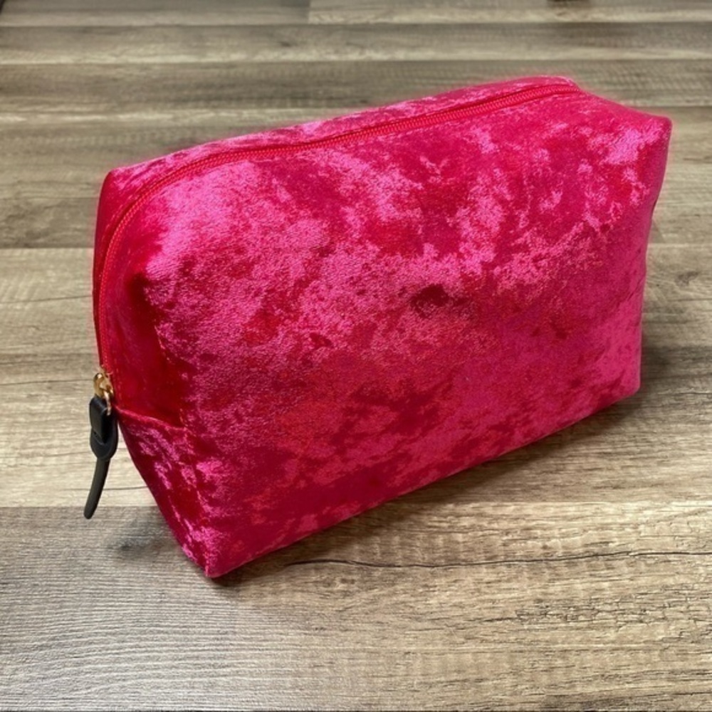 Velvet Textured Pink Makeup Bag